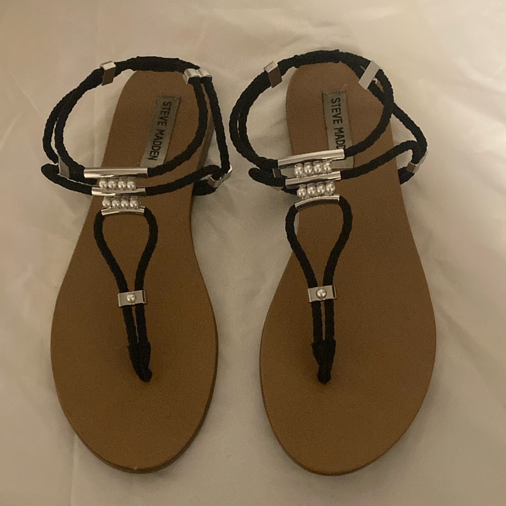 Steve Madden Sandals size 9 gently worn good condition